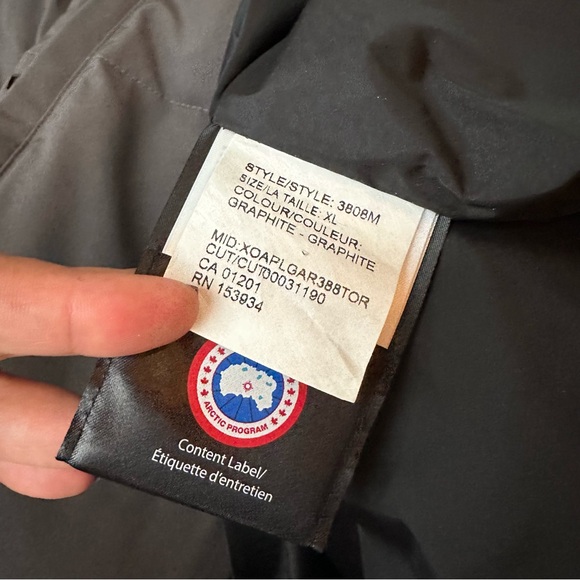 Canada Goose Wyndham Parka Mens Graphite Gray Size XL Real Fur Hood 3808M - Picture 13 of 16